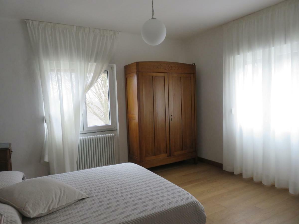 Bb Andre' Bed & Breakfast Vara Superiore ภายนอก รูปภาพ